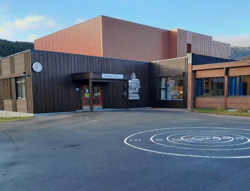 Endring i bibliotekets åpningstider